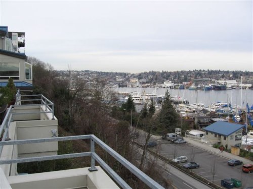 view of Lake Union
