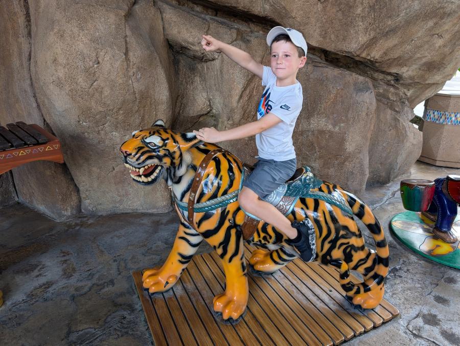 Universal Studios 2025